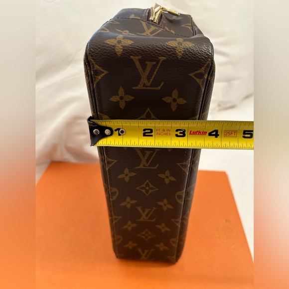 Authentic Clean Louis Vuitton Monogram Trousseau 🥰 - Picture 14 of 14